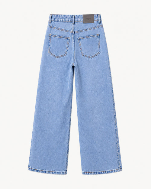 RELAXED DENIM